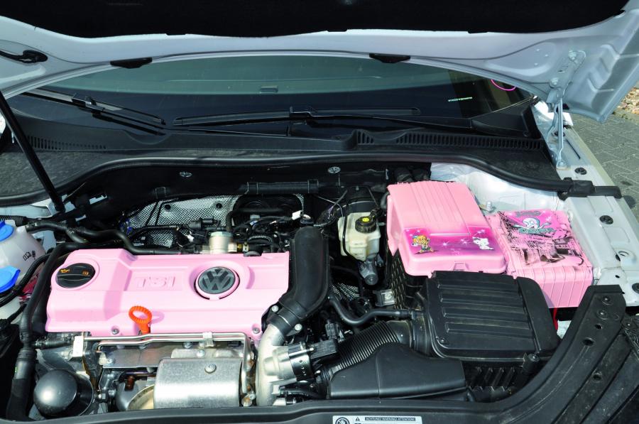  Volkswagen Eos Girls Style by MR Car Design 2011 года  (фото 6 из 7)